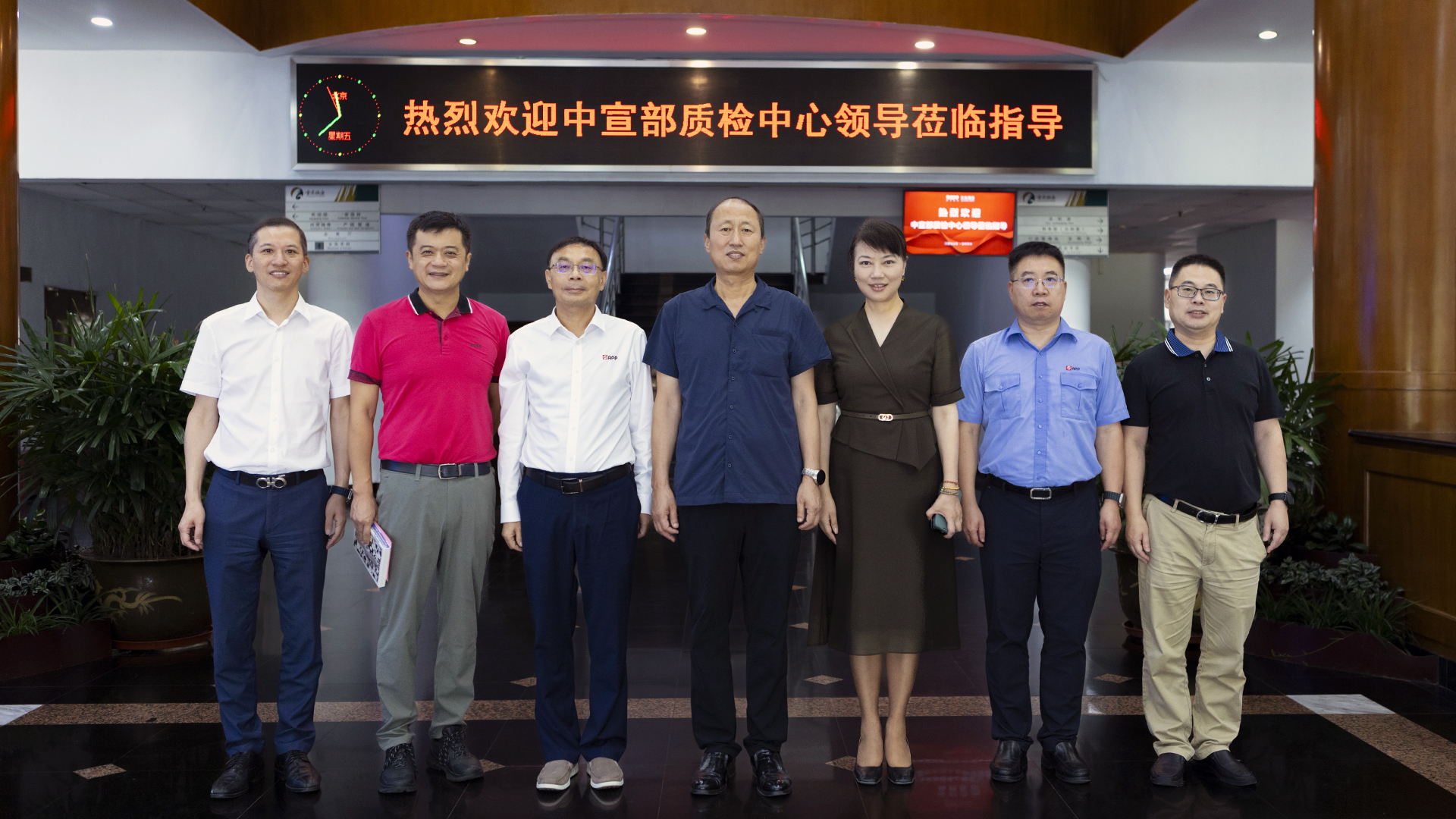 001001.JPG 001001.JPG